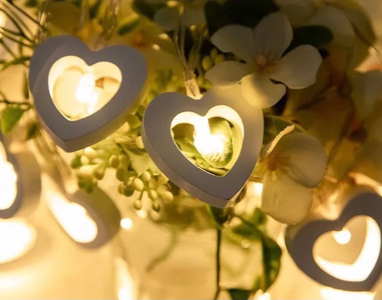 Wooden Heart Fairy Lights, 20 LEDS String Night Light, Romantic Wedding Curtain Lamp Wooden Heart Fairy Lights, 20 LEDS String Night Light, Romantic Wedding Curtain Lamp